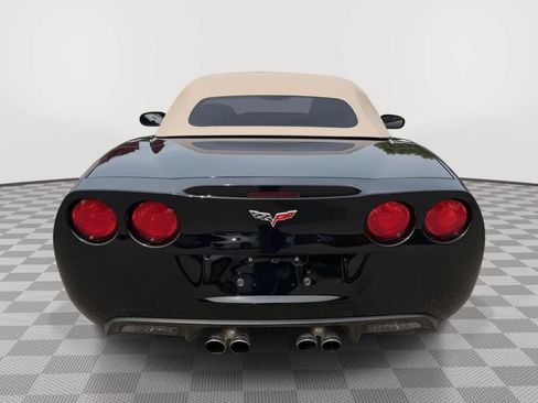 Used 2007 Chevrolet Corvette Convertible w/ Preferred Equipment Group RWD image 6