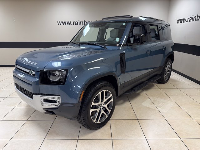 Used 2025 Land Rover Defender 110 S AWD/4WD image 3
