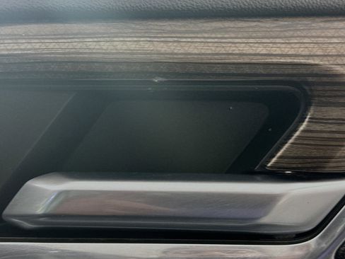 Used 2024 Chevrolet Silverado 2500 LT w/ Midnight Edition image 29