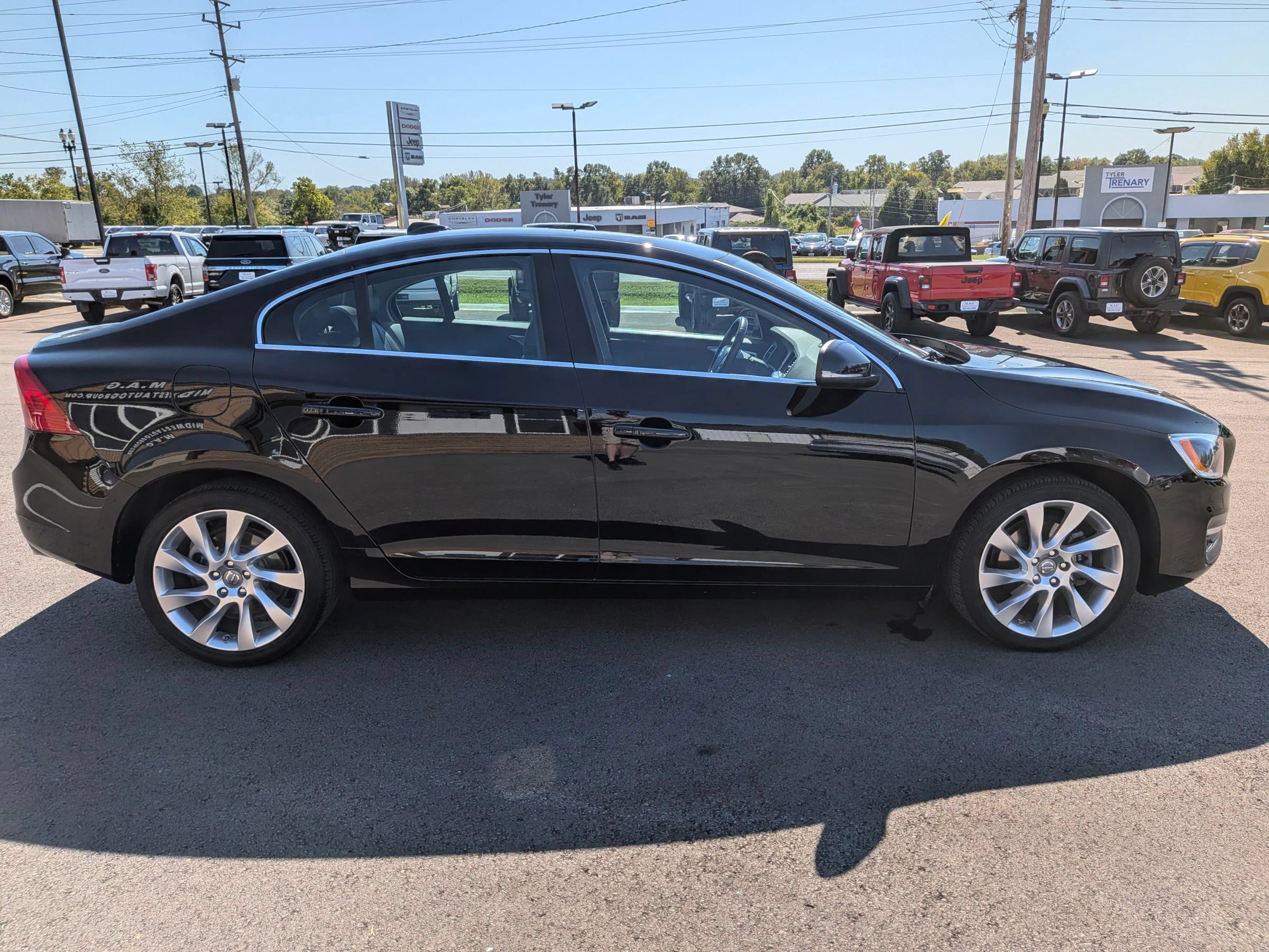 Used 2015 Volvo S60 T5 Platinum FWD image 6