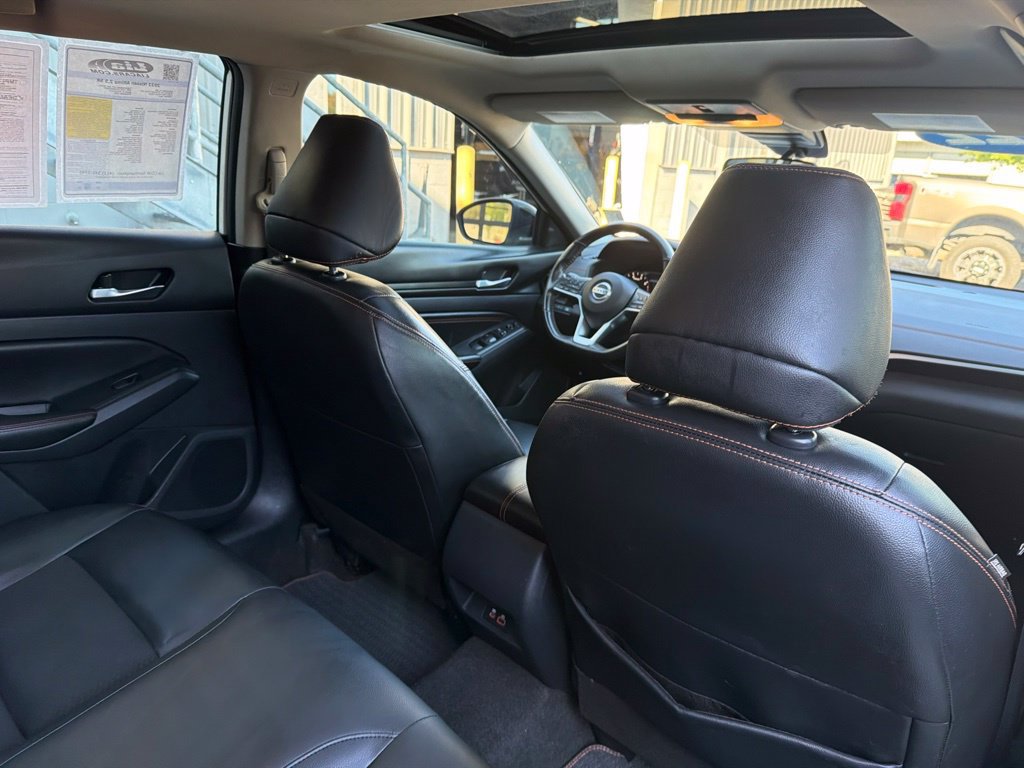 Used 2022 Nissan Altima 2.5 SR w/ Midnight Edition Package AWD/4WD image 28