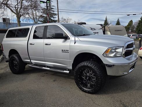 Used 2016 RAM 1500 Classic SLT image 5