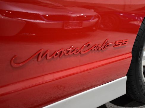 Used 2002 Chevrolet Monte Carlo SS w/ High Sport Appearance Pkg FWD image 4