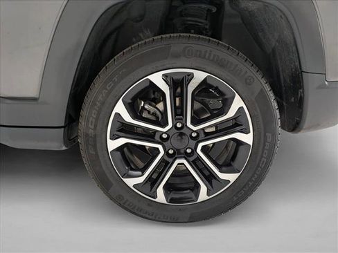 Used 2022 Jeep Compass Limited image 21