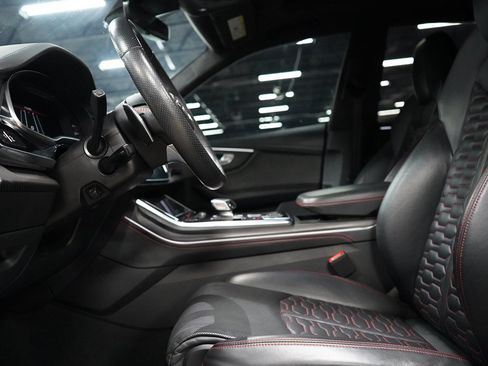 Used 2021 Audi RS Q8 w/ Carbon Optic Package AWD/4WD image 10