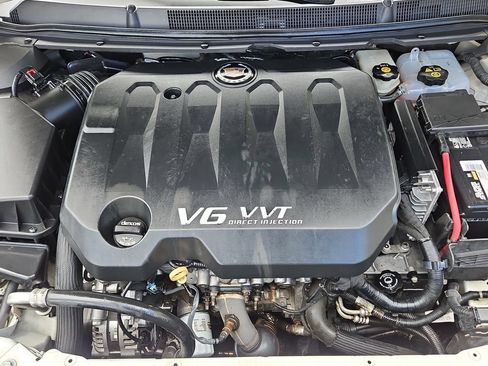 Used 2013 Cadillac XTS Premium AWD/4WD image 22