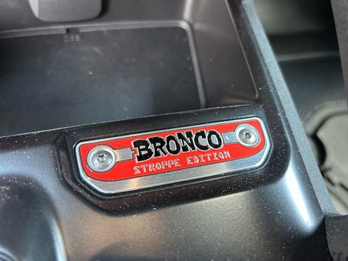 Used 2025 Ford Bronco Stroppe Edition image 28