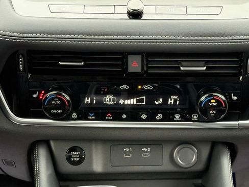 New 2026 Nissan Rogue Platinum w/ Platinum Premium Package image 28