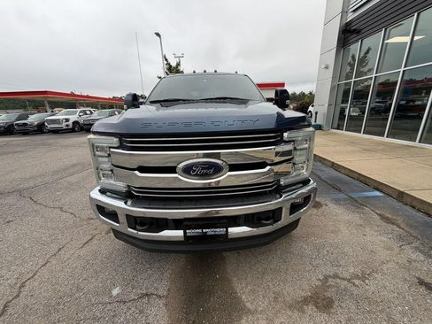 Used 2017 Ford F250 Lariat w/ Lariat Ultimate Package AWD/4WD image 6