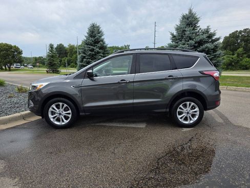 Used 2018 Ford Escape SE AWD/4WD image 6