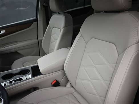 New 2026 Volkswagen Atlas SE image 33