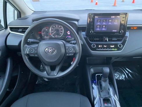 Certified 2022 Toyota Corolla LE image 12