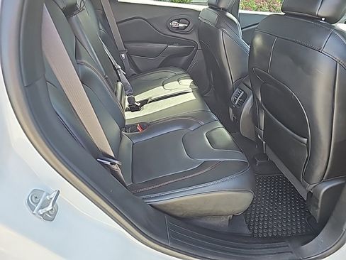 Certified 2022 Jeep Cherokee Trailhawk w/ Sound & Nav Group image 24