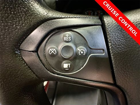 Used 2015 Chevrolet Silverado 1500 W/T image 30