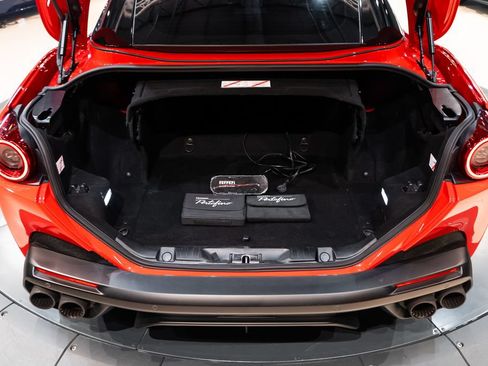 Certified 2020 Ferrari Portofino RWD image 23