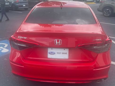 Used 2023 Honda Civic Sport image 6