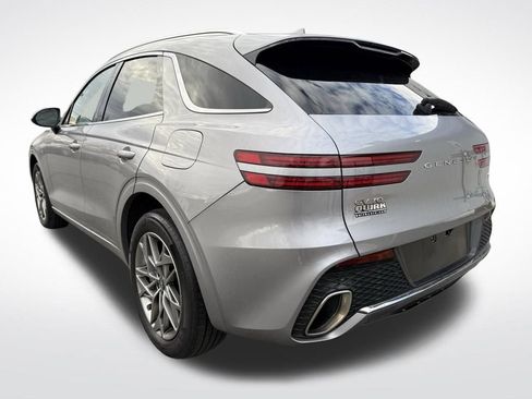 Used 2023 Genesis GV70 2.5T w/ Select Package image 5