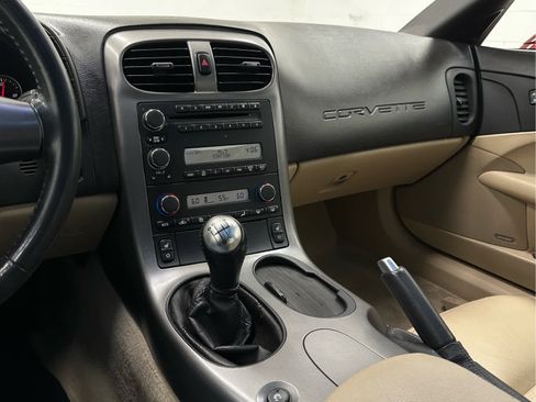 Used 2006 Chevrolet Corvette Coupe w/ Preferred Equipment Group image 22