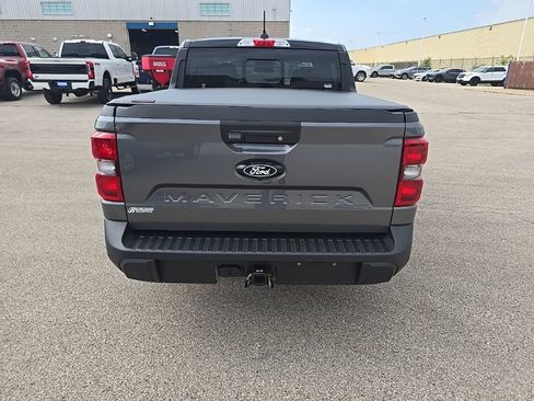 Used 2025 Ford Maverick Lariat w/ Black Appearance Package AWD/4WD image 6
