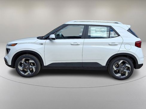 New 2026 Hyundai Venue SEL image 4