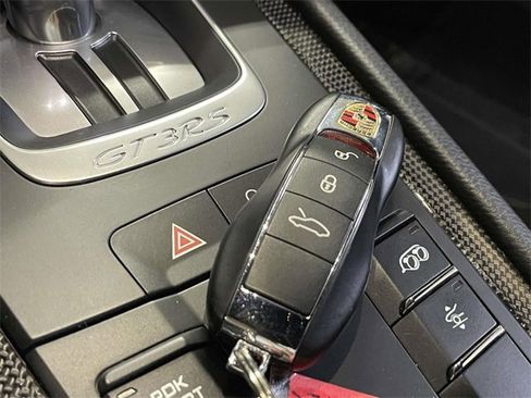 Used 2019 Porsche 911 GT3 RS image 77