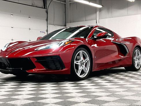 Used 2021 Chevrolet Corvette Stingray Coupe w/ 1LT RWD image 12