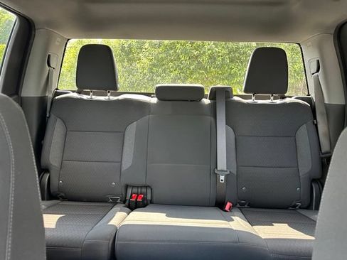 Certified 2024 Chevrolet Silverado 1500 LT AWD/4WD image 19