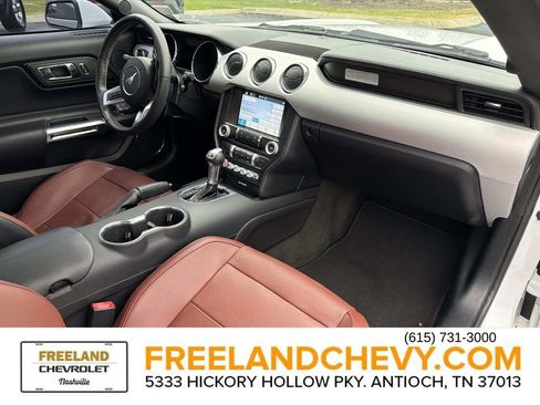 Used 2016 Ford Mustang Premium image 21