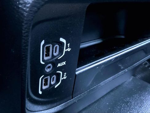 Used 2020 RAM 3500 Tradesman image 31