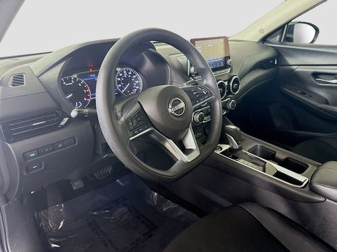Used 2024 Nissan Sentra SV image 23