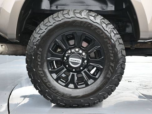 Used 2022 Ford F350 King Ranch w/ Tremor Off-Road Package AWD/4WD image 18