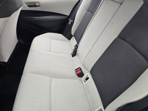 Certified 2022 Toyota Corolla LE FWD image 23