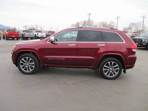 Used 2018 Jeep Grand Cherokee Overland image 8