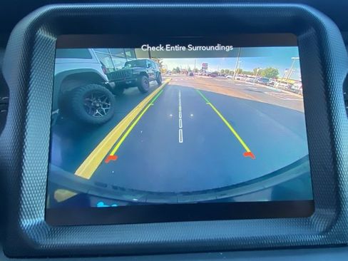 Used 2023 Jeep Wrangler Unlimited Sahara w/ Cold Weather Group image 20