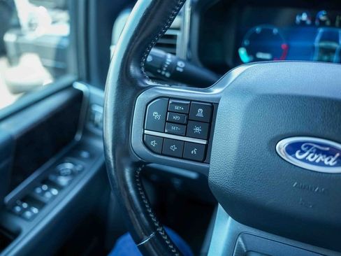 Used 2023 Ford F250 Lariat w/ Lariat Ultimate Package AWD/4WD image 28