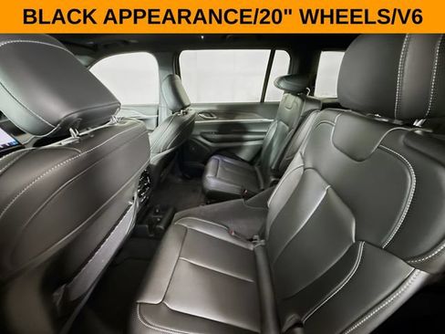 New 2025 Jeep Grand Cherokee L Limited w/ Black Appearance Package AWD/4WD image 25