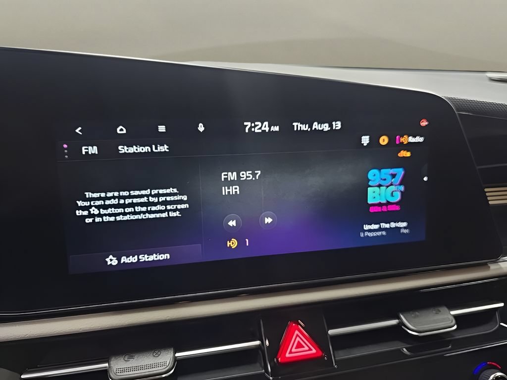 Used 2023 Kia Niro Wind w/ Wind Preserve Package FWD image 31