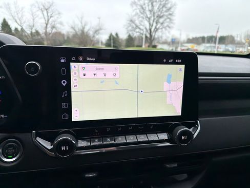 Used 2025 Chevrolet Colorado Trail Boss image 17