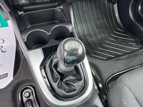 Used 2015 Honda Fit EX image 16