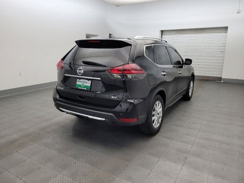 Used 2020 Nissan Rogue SV FWD image 9