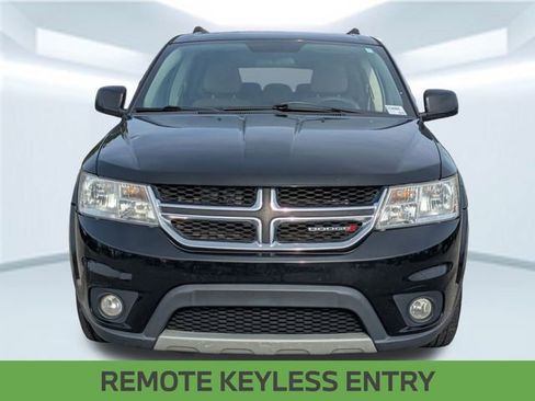 Used 2017 Dodge Journey SXT w/ Comfort/Convenience Group image 10