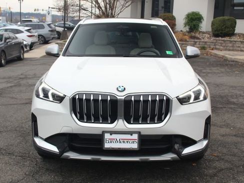 Certified 2023 BMW X1 xDrive28i w/ Convenience Package image 2