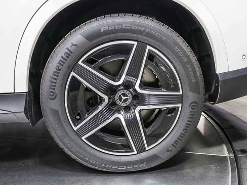 New 2025 Mercedes-Benz GLC 350e 4MATIC image 10