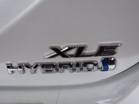 Certified 2020 Toyota Camry XLE w/ Driver Assist Package FWD image 29