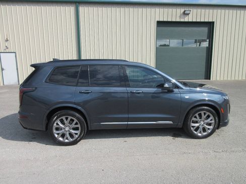 Used 2020 Cadillac XT6 Sport AWD/4WD image 7