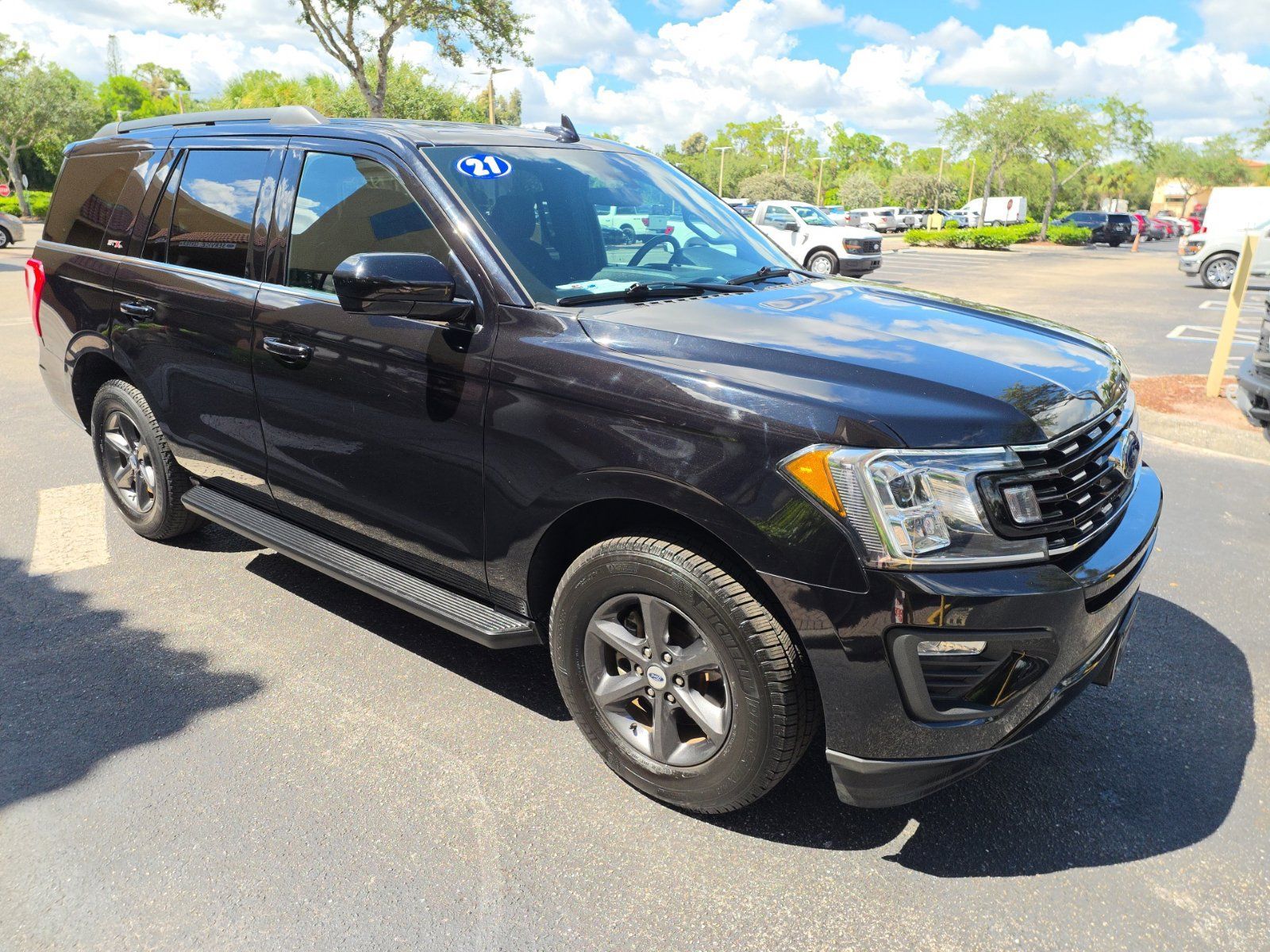 Used 2021 Ford Expedition XL AWD/4WD image 1