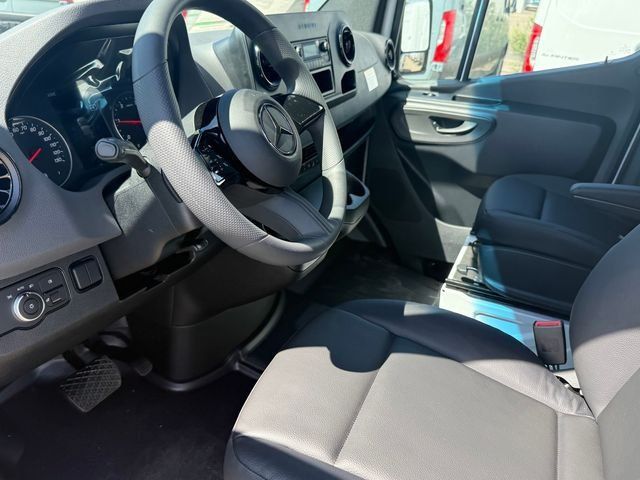 New 2026 Mercedes-Benz Sprinter 2500 image 10