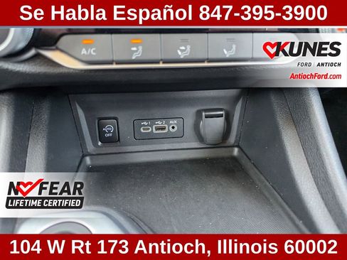 Used 2024 Nissan Sentra SV FWD image 51
