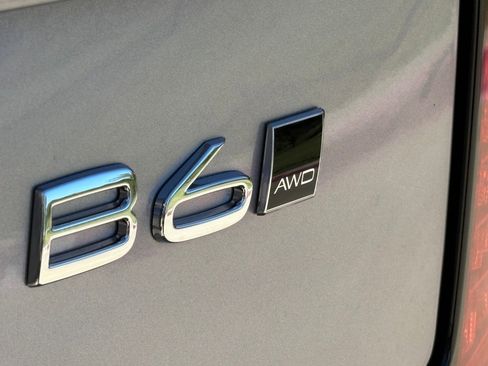 New 2026 Volvo XC90 B6 Ultra w/ Protection Package Premier image 8