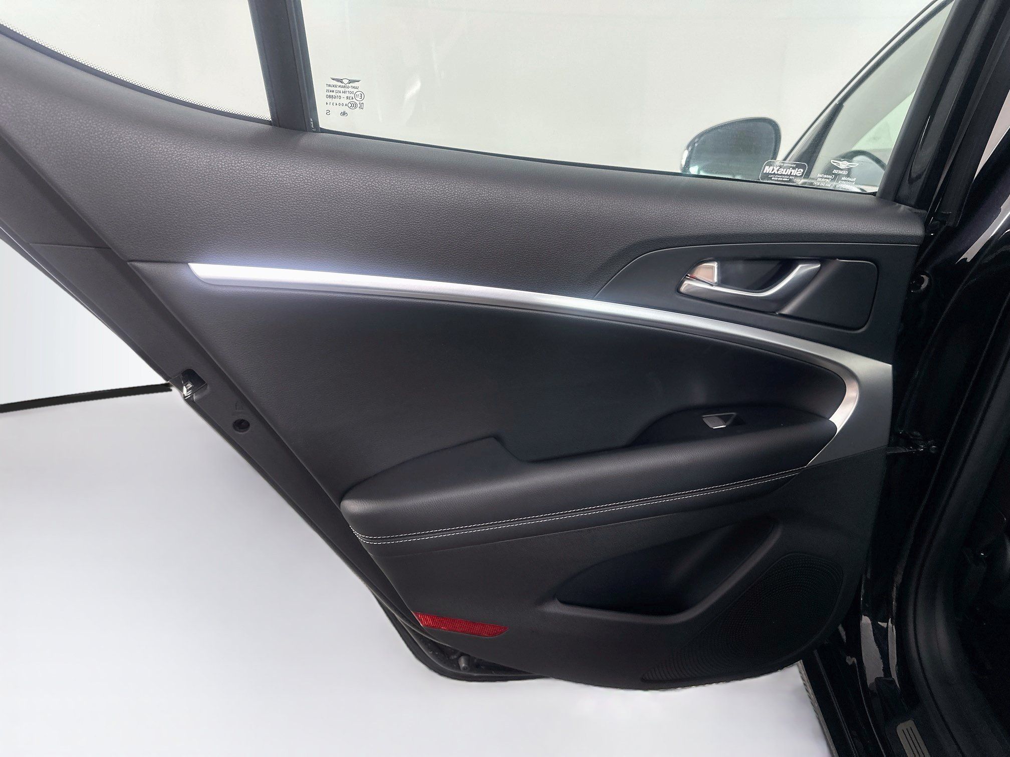 Used 2026 Genesis G70 2.5T RWD image 26